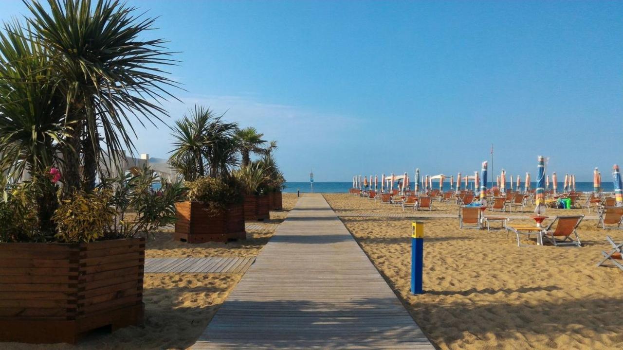 Appartamenti Alisei e Cristina Bibione Esterno foto